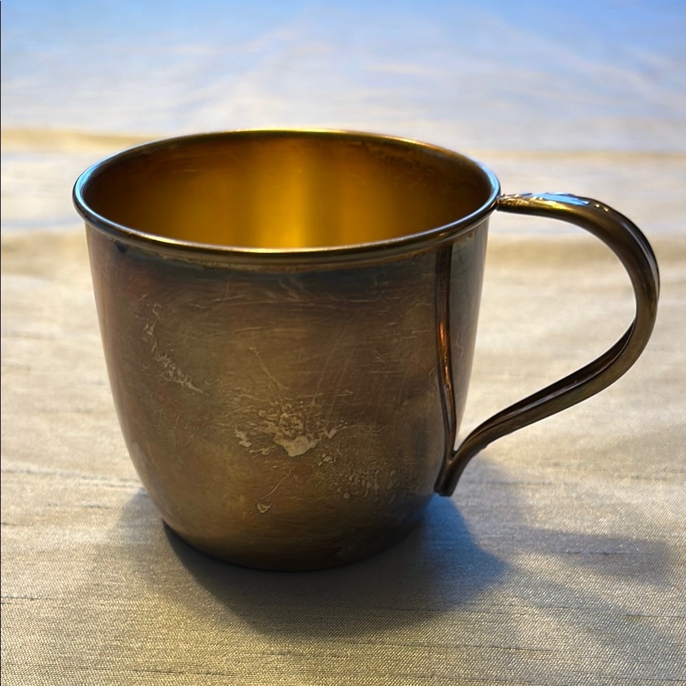 International Silver CO Child’s Mug Monogramed W.H.L. III